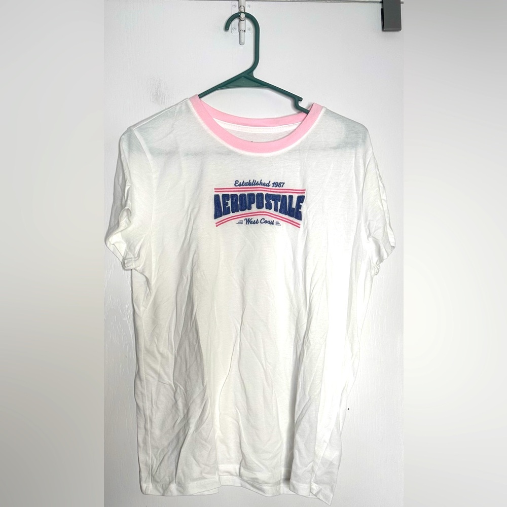 Aeropostale women’s tee shirt.  Size XXL